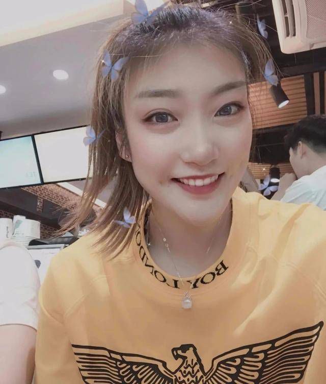 成人久久久精品乱码一区二区三区